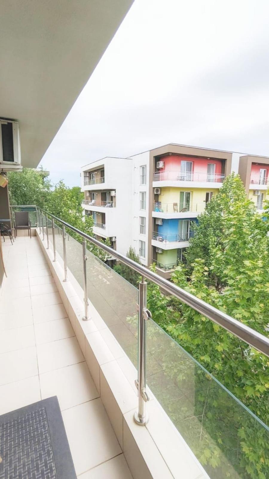 Airport Apartment 70 Squared Meters オトペニ エクステリア 写真
